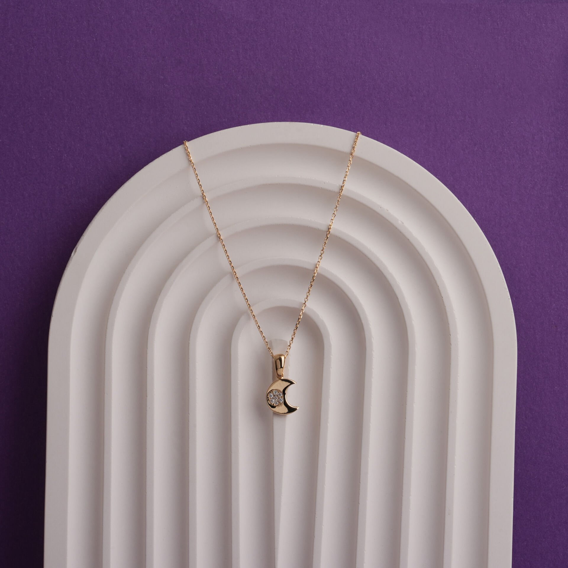 Taşlı Ay Kolye