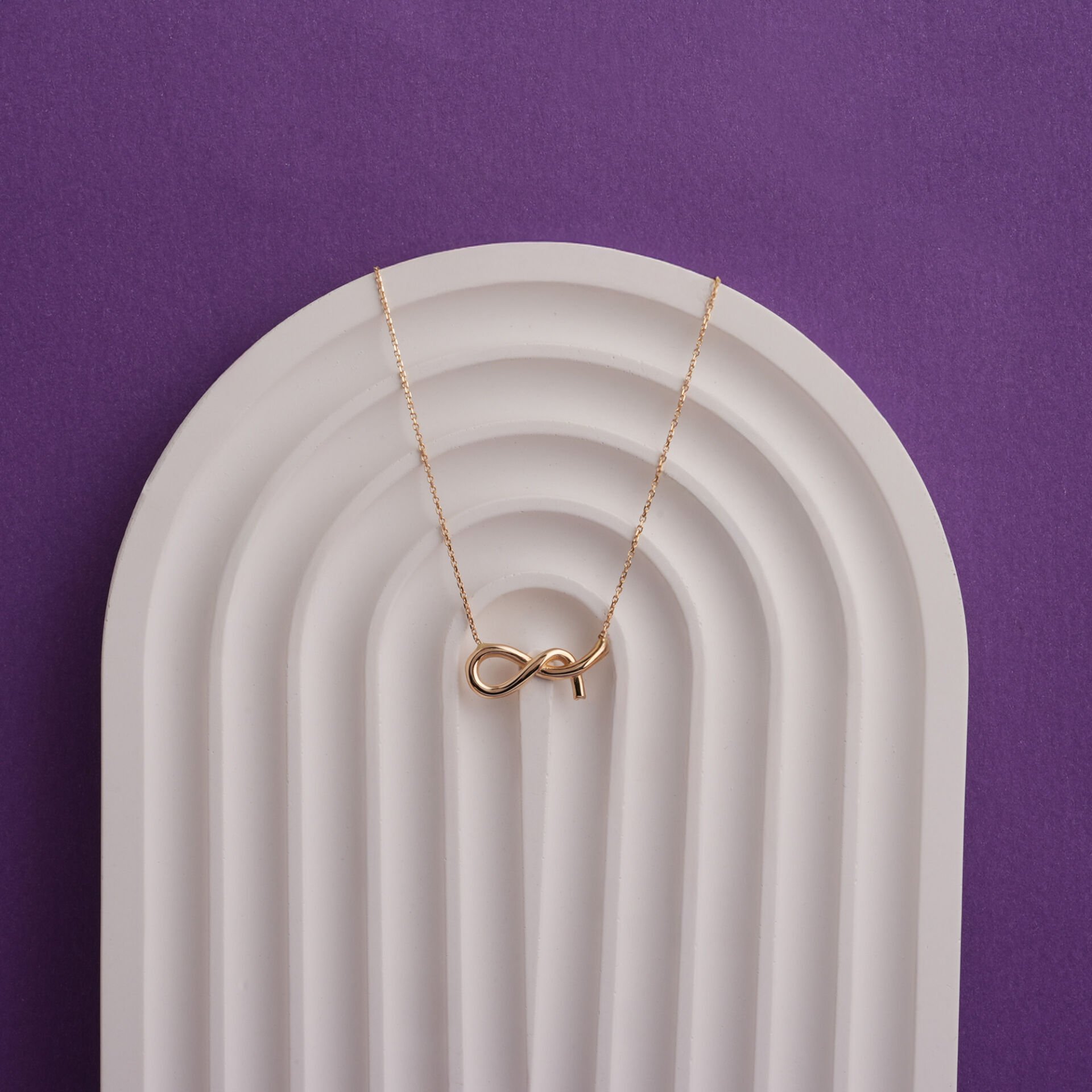 Aşk Düğümü Kolye