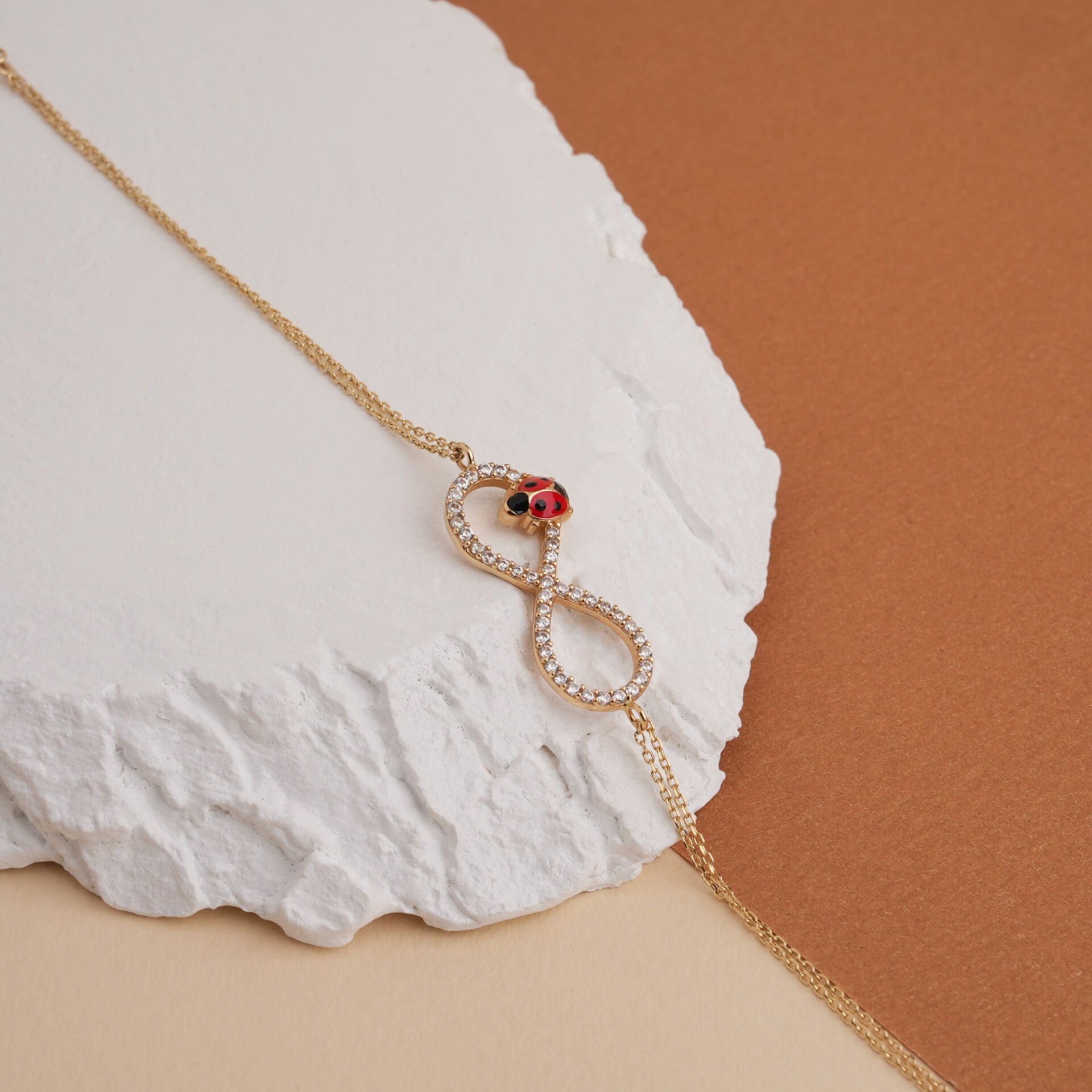 Uğur Böceği Sonsuzluk Bileklik